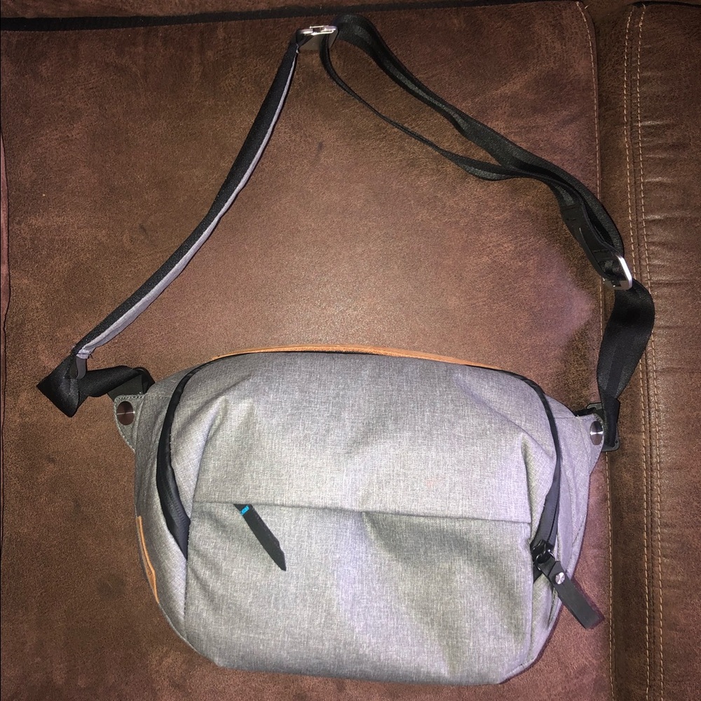Peak Design Sling Camera Bag